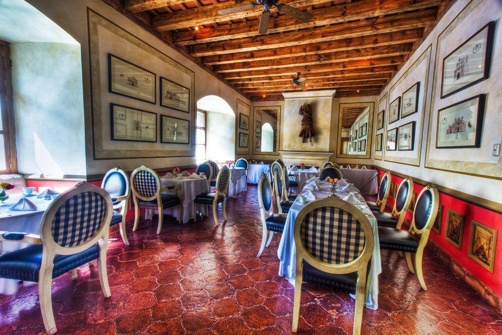 Hotel Palacio De Dona Leonor Antigua Exterior photo